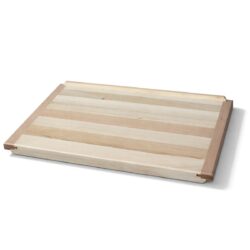 Placa din lemn pentru aluat, cu dimensiunile de 70 × 50 cm, este potrivită pentru întinderea, frământarea și decuparea aluatului.