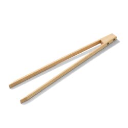 Cleștii din lemn pentru servire, 30 cm, din lemn de fag, sunt potriviți pentru servirea castraveților murați, legumelor, salatelor și altor garnituri.