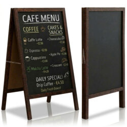 Tablă publicitară față-verso 83 × 50 cm pentru meniu zilnic, listă de băuturi și evenimente. Alegere ideală pentru cafenele, baruri, hoteluri, magazine și alte unități.