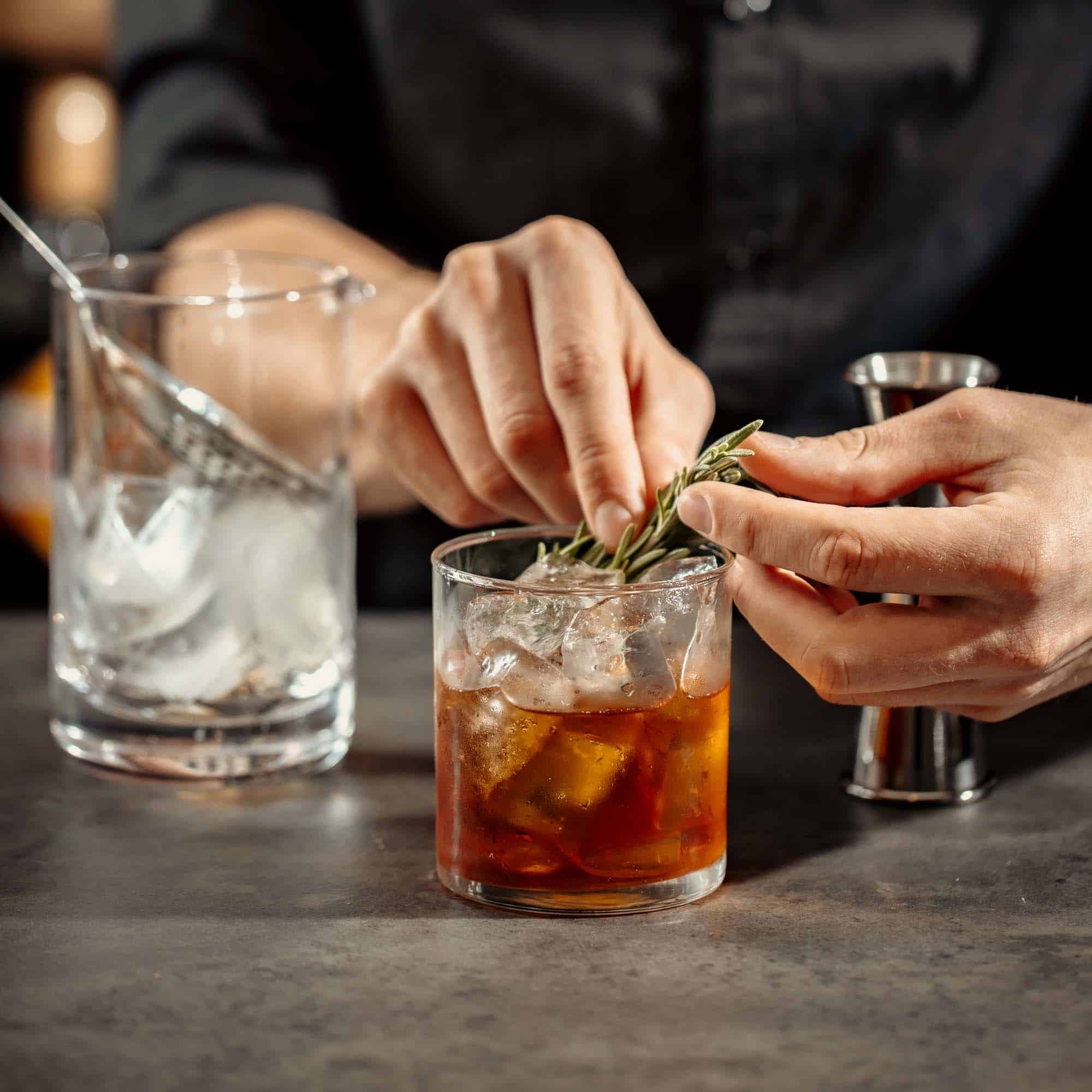 Despicător de gheață Deluxe - mâner din lemn pătrat - 203 mm | BarFly