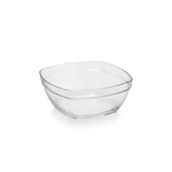 Bol transparent din sticlă cu volum de 1,77 l, formă pătrată cu colțuri rotunjite.