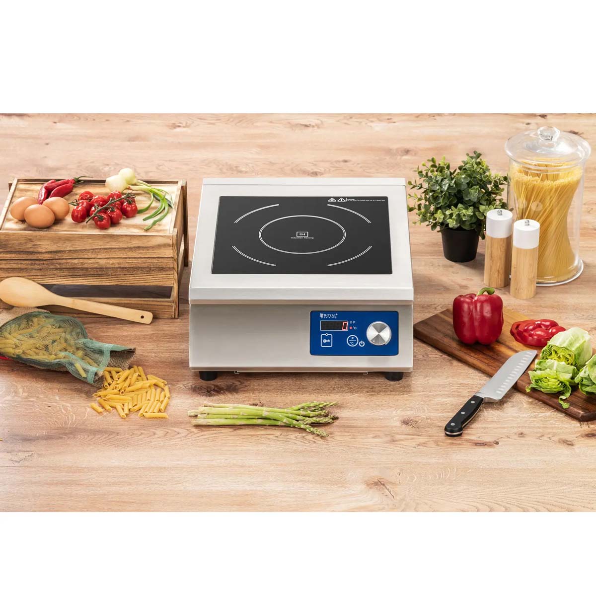 Plită cu inducție | 33 cm 5000 W este un echipament compact, care nu ocupă mult spațiu și vă permite să preparați o gamă largă de preparate.