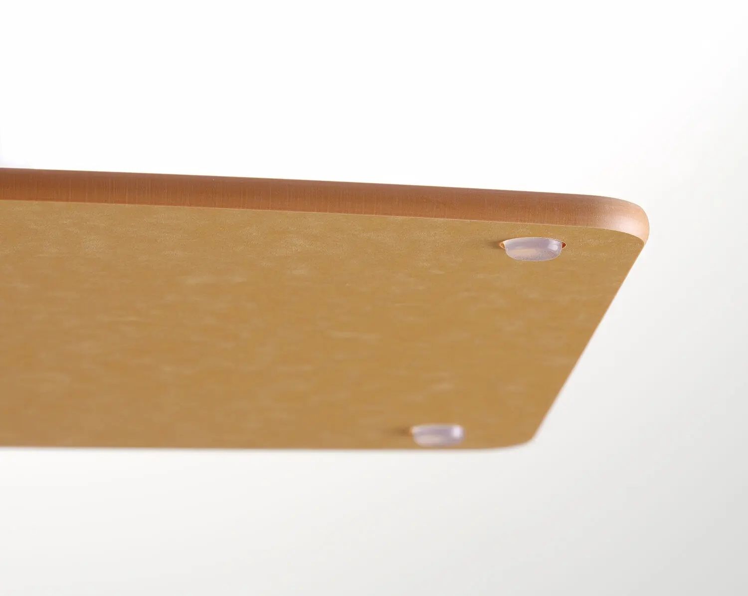 Fund de tocat - 445x325x6 mm | Hendi 505748 Fundul de tocat - 445x325x6 mm | Hendi 505748 este fabricat din fibră de lemn, mai rezistentă și mai densă decât lemnul obișnuit.